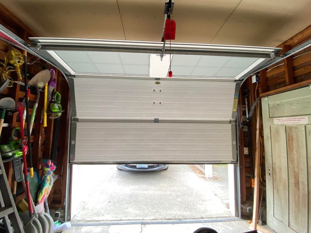 stuck garage door fix dandenong
