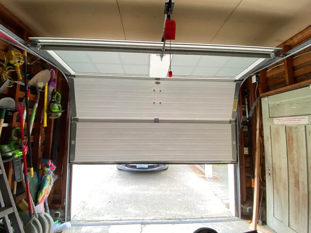 stuck garage door fix dandenong